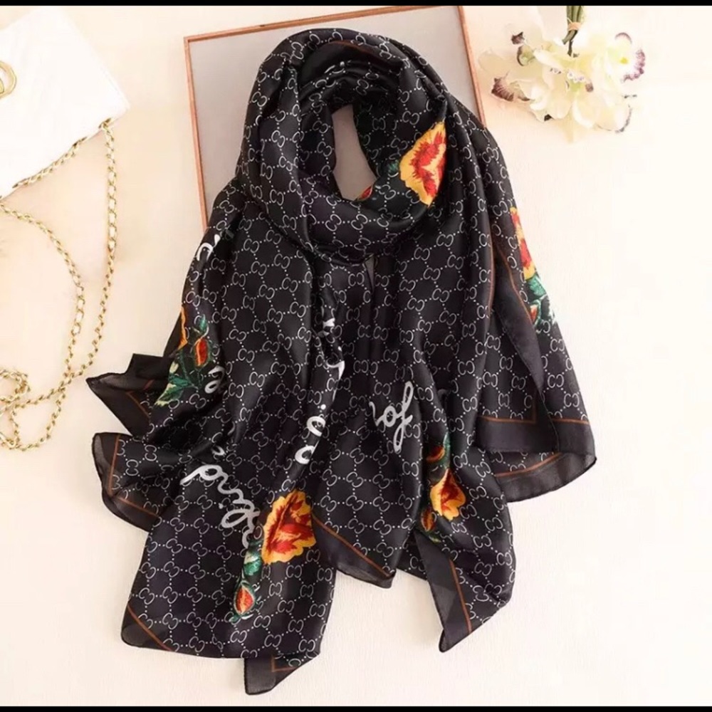 Scarf
